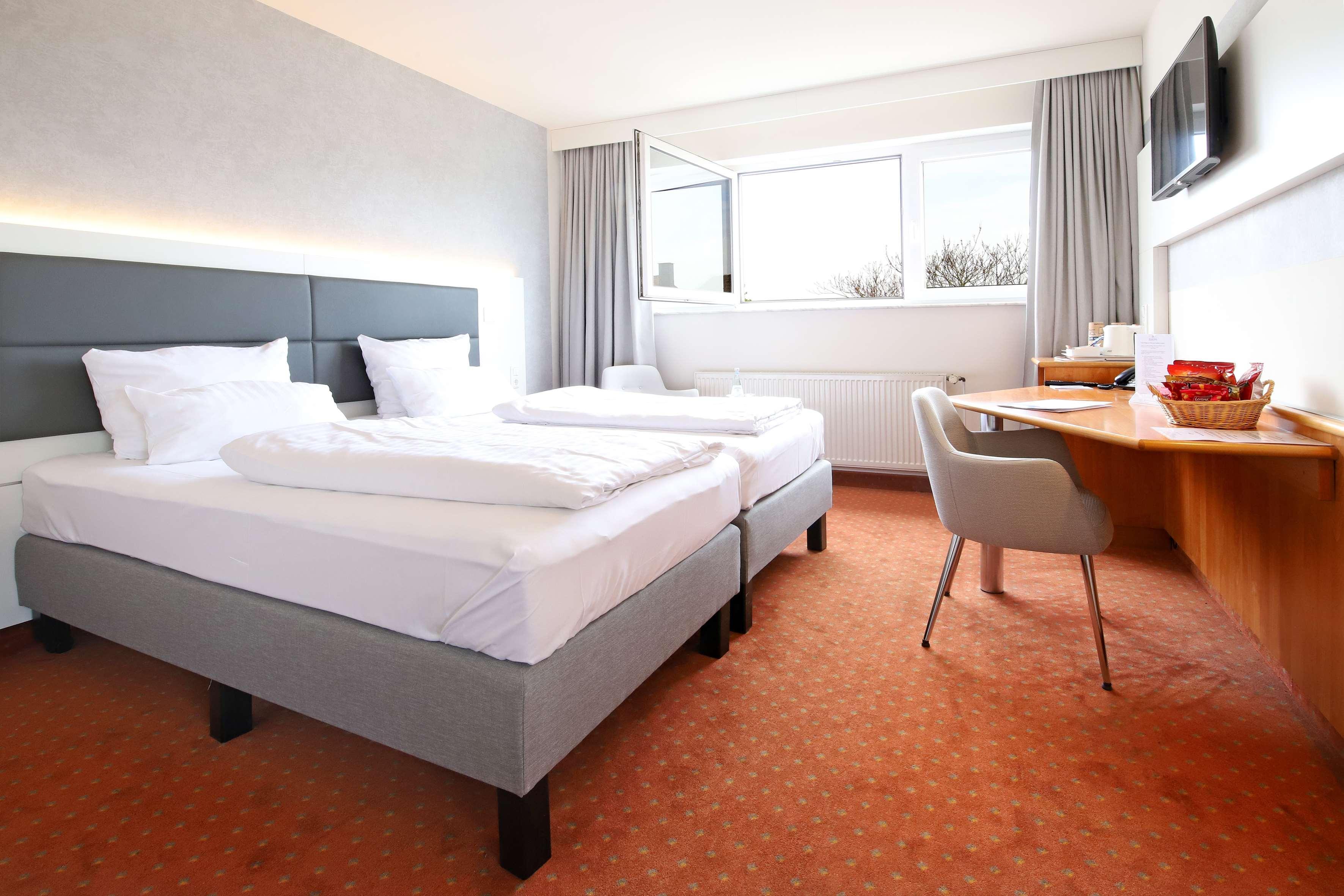 Tulip Frankfurt Airport Hotel 3*